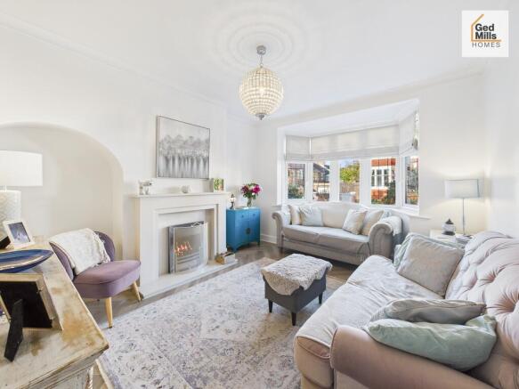 CAM04261G0-PR0118...