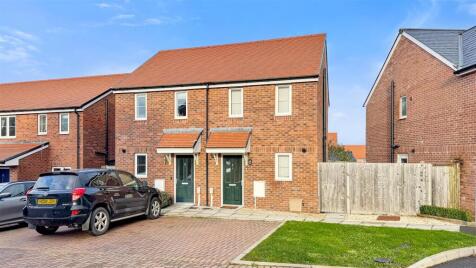 Esme Avenue, Blandford St. Mary