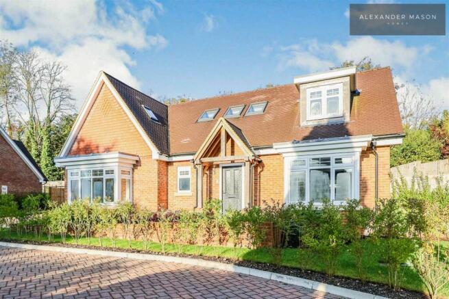 Chalet Bungalow