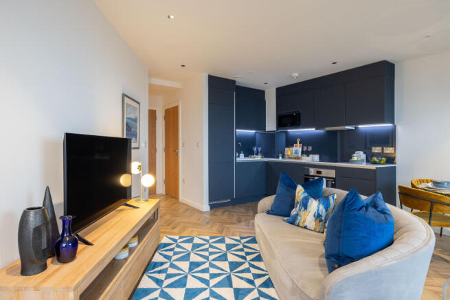 1 bed show apartment