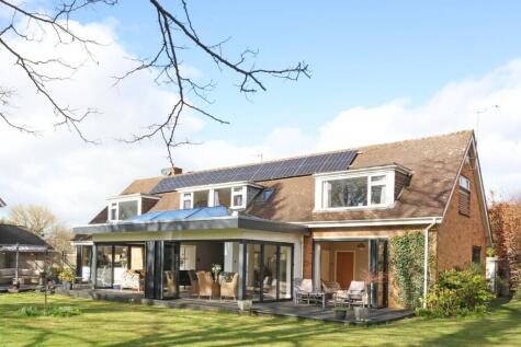 Newcourt Park, Charlton Kings, Cheltenham, GL53 9AY