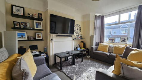 Beauchamp Road, London, SE19 3