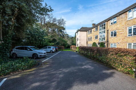 Kemnal Road, Chislehurst, BR7