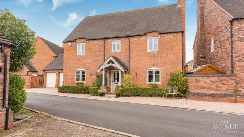 Broomhalls Croft, Alrewas, DE13 7FG