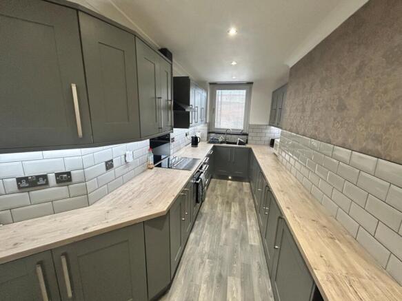 Kitchen 2