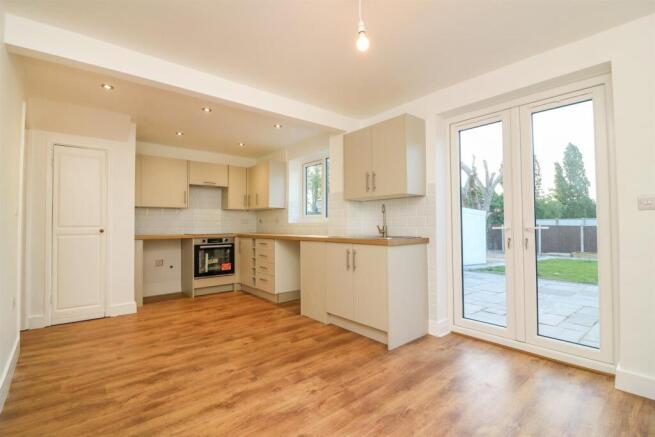Kitchen/Dining Room