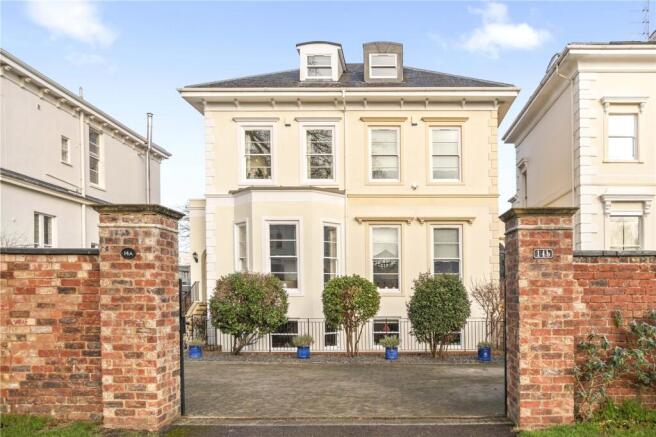 14b Grafton Road