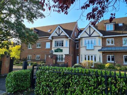 Harroway Manor, Cobham Road, Fetcham