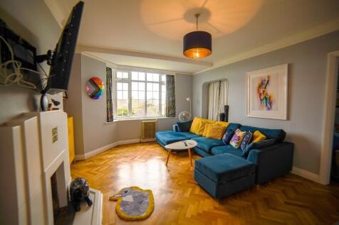 Boundary Road, Worthing, West Sussex, BN11