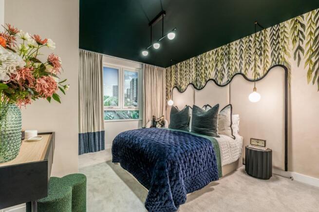 Dagenham 2 bed - principal