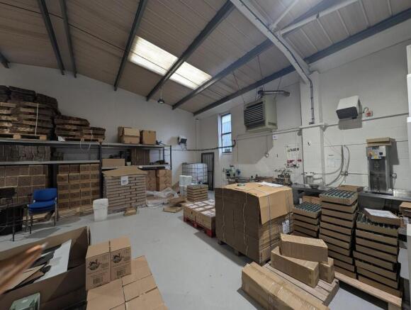 Photo 3