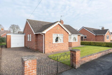 Greenside Close, Dunnington, York, YO19 5PF