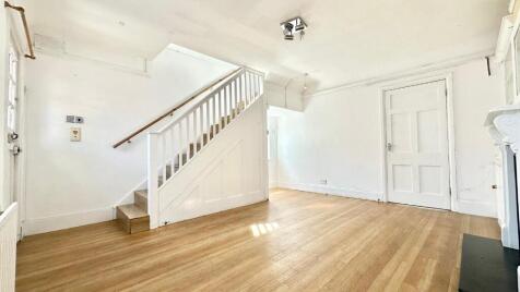 Meadowcourt Road, London, SE3