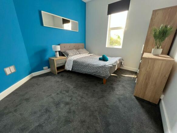 Large Double Room