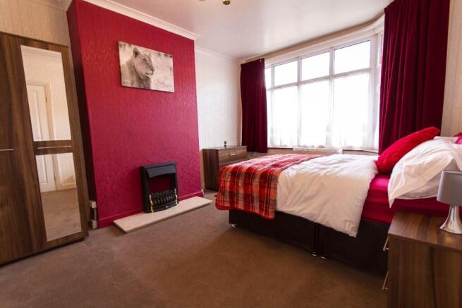 Plum Room