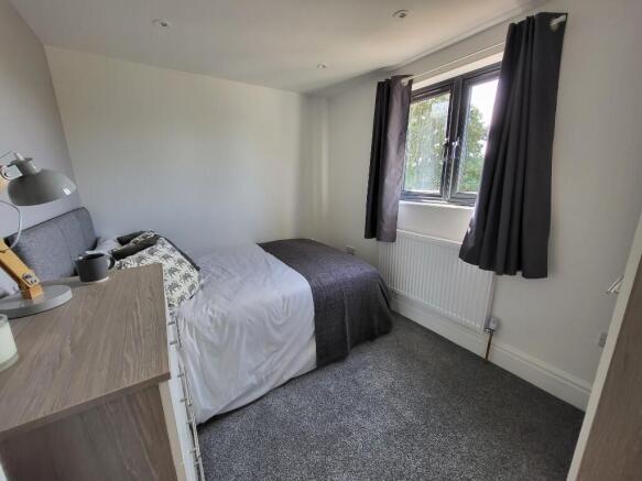 Room 6 @ £750pcm