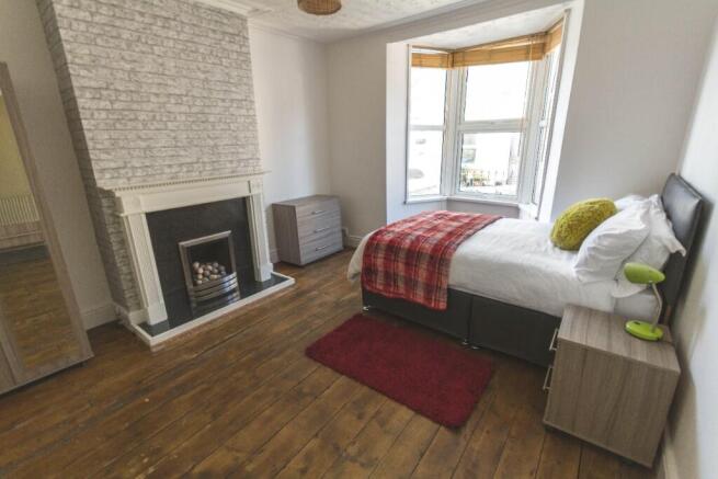 Plum Room @ £795pcm