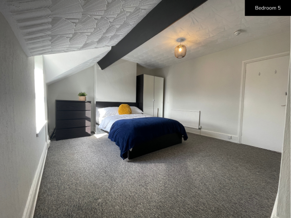 Room 5 @ £750 pcm