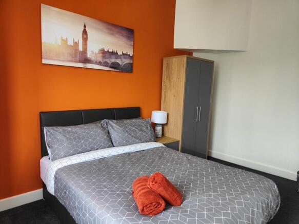 Room 4 @ £625 pcm