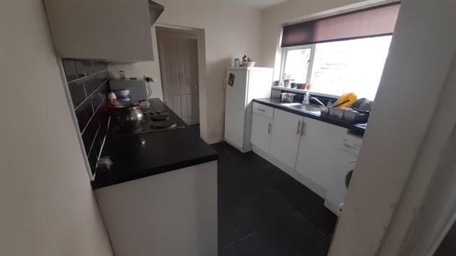 Kitchen y.jpg