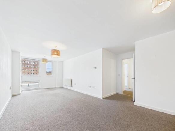 CAM03062G0-PR0190-STILL015-thumbnail-h750-70