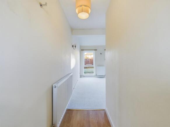 CAM03052G0-PR0070-STILL002