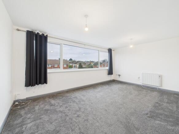 CAM01791G0-PR0203-STILL006