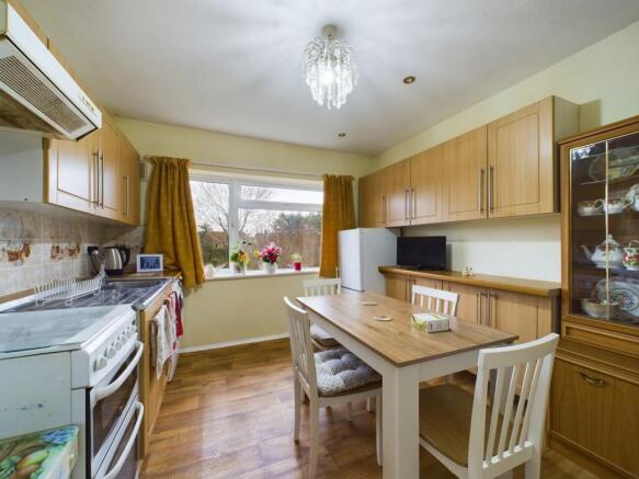 CAM01740G0-PR0162-STILL002