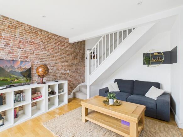 CAM01740G0-PR0518-STILL002