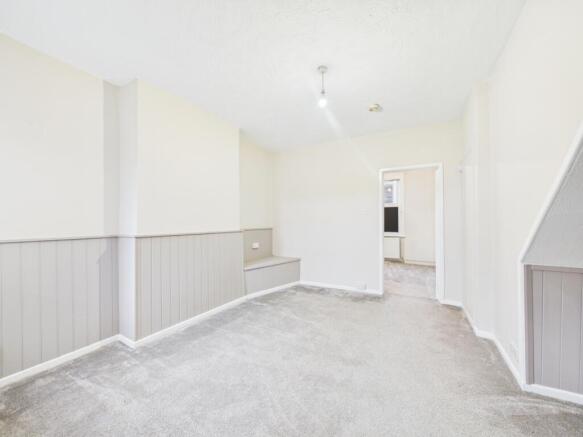 CAM03062G0-PR0220-STILL003