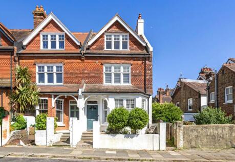Caburn Road, Hove, BN3