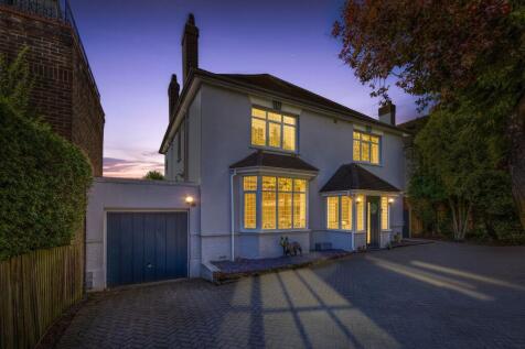 Dyke Road, Hove, BN3