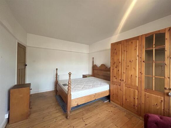 Room FFFL2.jpg