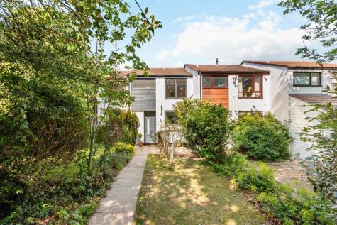 Leopold Road, London