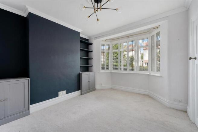 PHYLLIS AVENUE (7).jpg