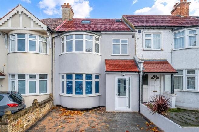 BELMONT AVENUE (11).jpg