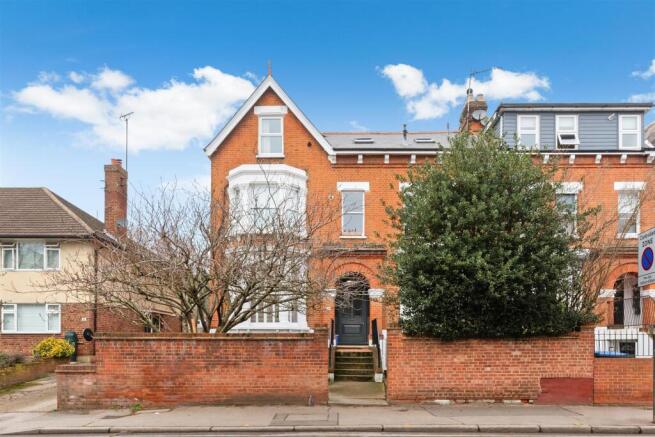 WORPLE ROAD 38 (5).jpg