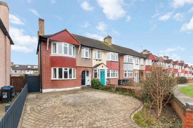 Thurlestone Avenue