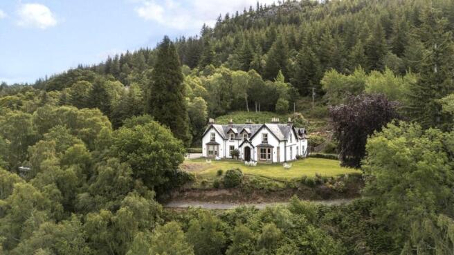 Foyers Lodge