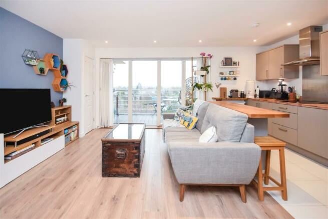 Open Plan Kitchen/Reception Room