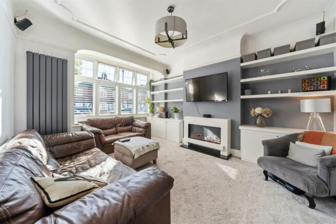 Front Reception room