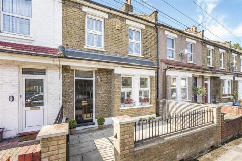 Sydney Road, Raynes Park