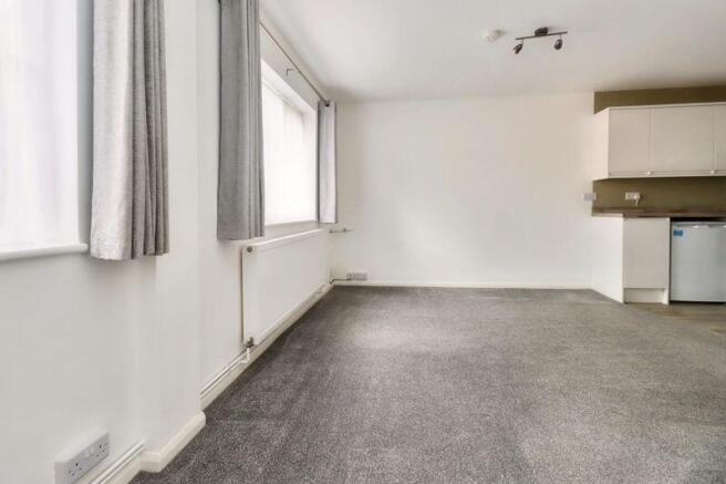 Bed sitting room