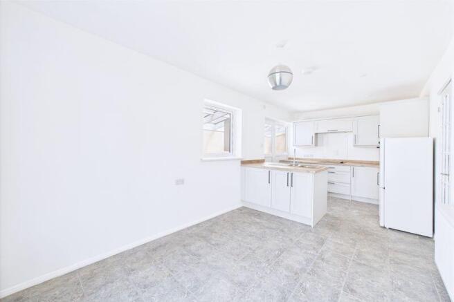 Kitchen dining area
