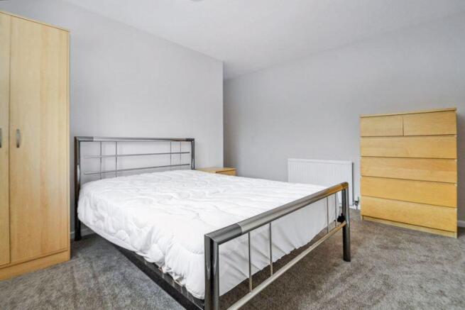 Bedroom side