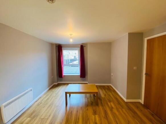 OPEN PLAN LIVING SPACE