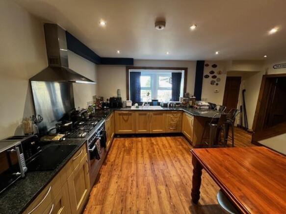 Angle 2 Kitchen Diner