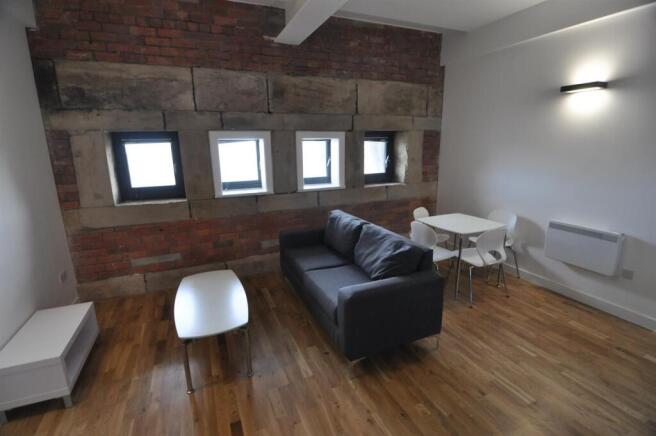 Open-Plan Lounge/Kitchen