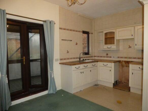 Dining kitchen 
