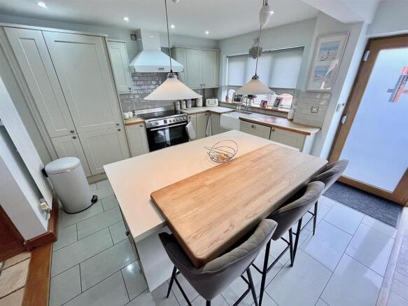 Kitchen/Breakfast/Day Room